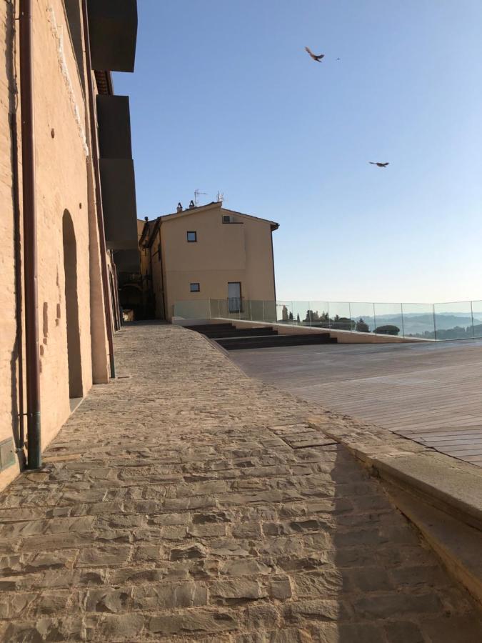 La Casa Di Isola Apartment Peccioli Luaran gambar